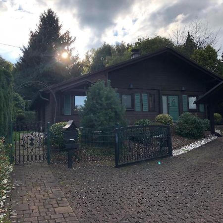 Gemuetliches Holzhaus In Idyllischer Lage Ruppichteroth Kültér fotó